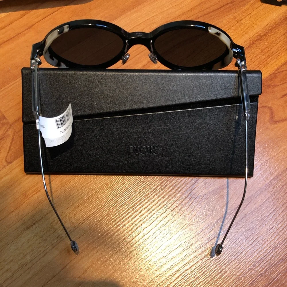 New Dior sunglasses - Picture 2 of 7